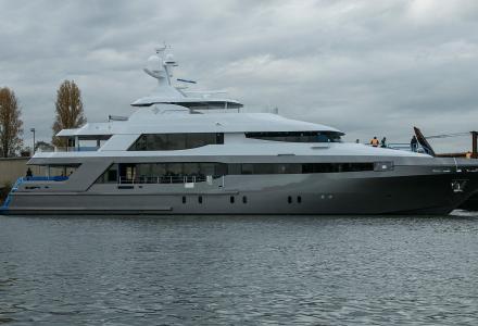 Crescent 145 superyacht makes a splash in Canada