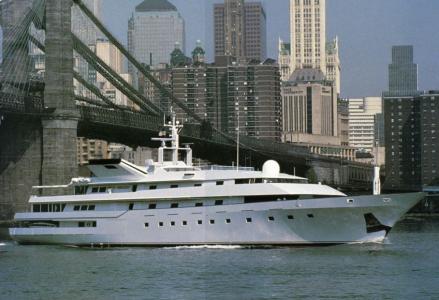 Serial yacht owners: Trump princess