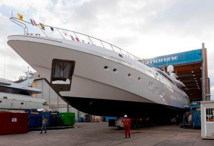 11th Mangusta 165 makes a splash