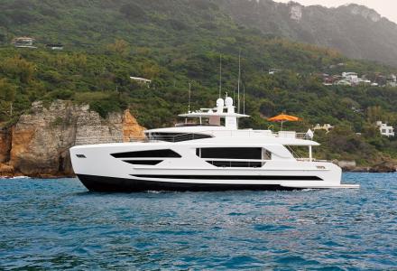 Horizon makes waves with new fast displacement motor yacht series