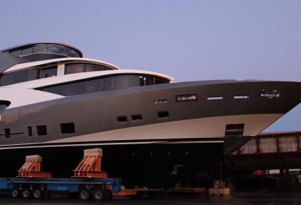 Couach Yachts launches first 4400 Fast Fly