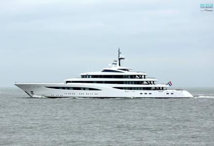 Feadship Vertigo undergoing final sea trials ahead of her delivery