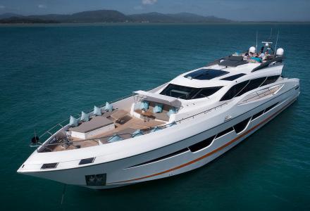Second Numarine 105 HT hull delivered to Hong Kong