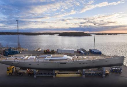 53m Baltic sailing yacht Pink Gin VI on the road