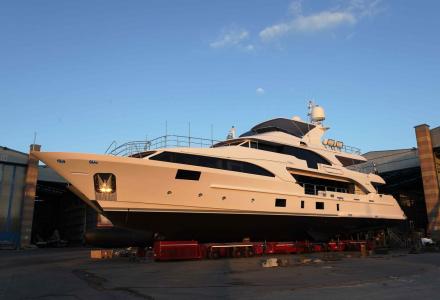 37m Lady Lillian makes a splash at Benetti
