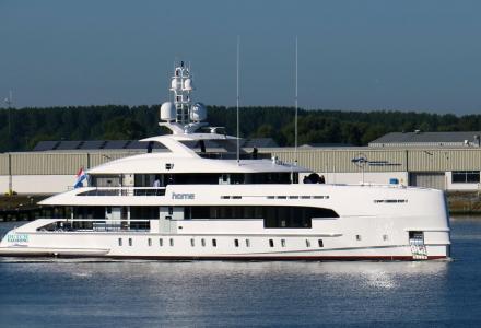 Heesen Home undergoing sea trials