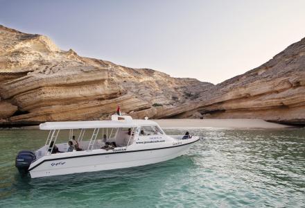 Gulf Craft sells passenger vessel to a buyer in Tonga