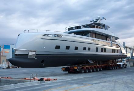 Dynamiq Yachts launches first GT115 designed by Porsche