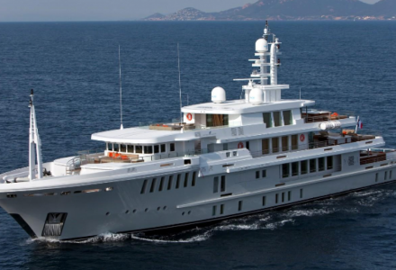 Yogi: Inside the largest yacht that ever sank