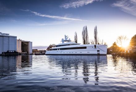 Feadship launches 58-meter Najiba