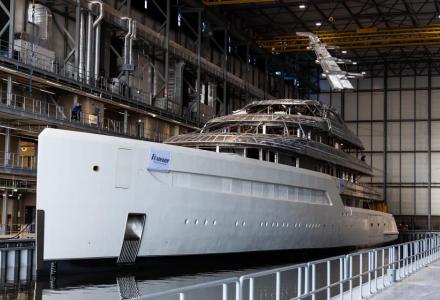 88m Project 816 moved into new Feadship yard in Amsterdam for completion