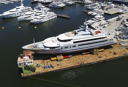 VSY launches 64m superyacht Atomic