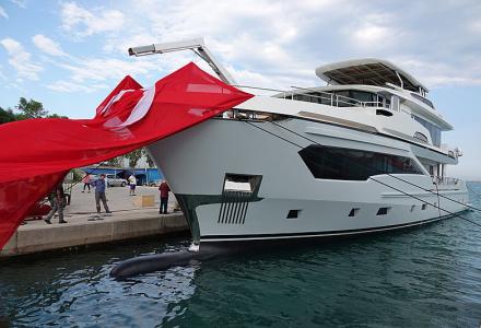 A yacht of Tony Parker’s choice: AvA Yachts launches Kando 110