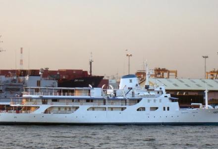 Philippine presidential yacht in operation against COVID-19 