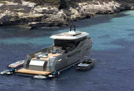 Inside new Crossover 27 by Lynx Yachts