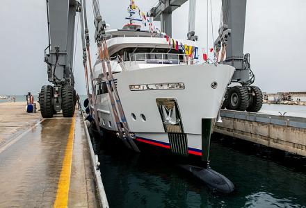 CdM launches 42m explorer Crowbridge