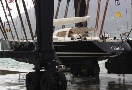 Perini Navi sailing yacht Dahlak meets the water