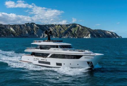 Custom Line Navetta 30 marks a new chapter in the brand’s evolution