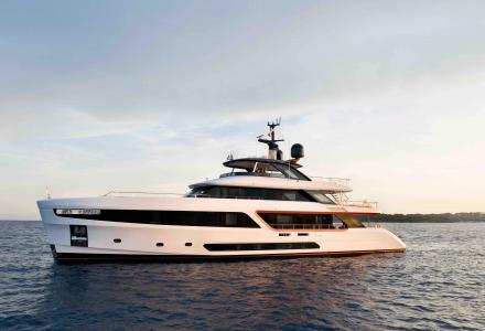 Inside Benetti's Motopanfilo 37M