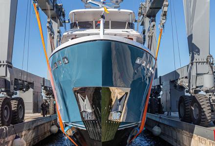 32m Darwin 106' Launched by CdM