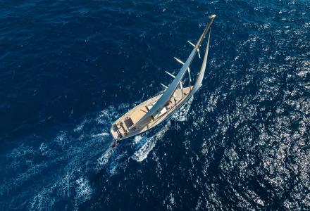 24m Fantasea Blue Listed for Sale 