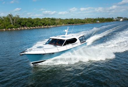 New M49 by Hylas To Debut at the 2023 Miami International Boat Show