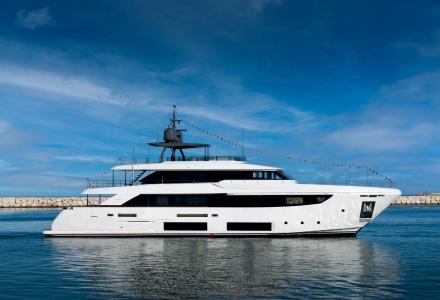 Twenty-Sixth Navetta 33 Launched by Custom Line 