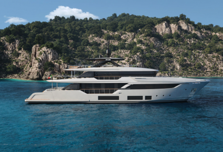 Navetta 38 Presented by Custom Line