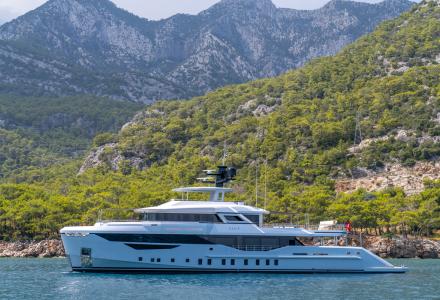 Hot Lab Talks About Interiors of 42m Kaşif