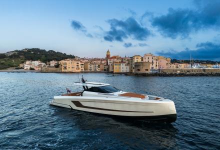 A Closer Look at WiLder 60 Yacht
