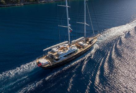 40m Atlantika Listed for Sale by Northrop and Johnson 