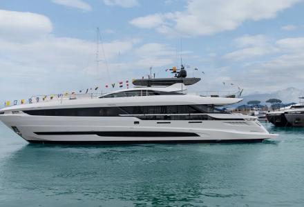 Mangusta GranSport 33 Launched by Overmarine Group