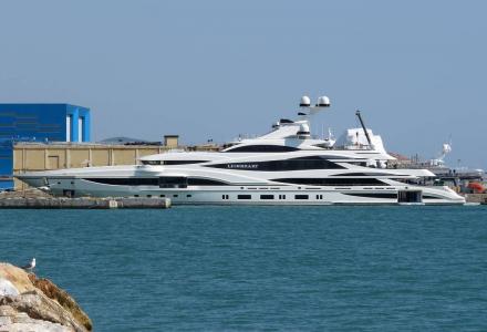 Benetti's largest superyacht Lionheart delivered
