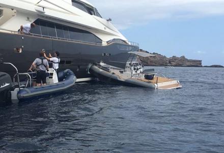 Tender loses control and crashes into yacht