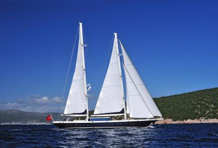 yacht Tuyika S