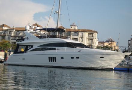 yacht Jenny 7