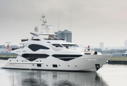 yacht Amwaj