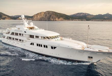 yacht Callisto