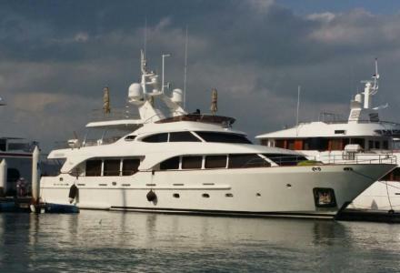 yacht Benetti Tradition 100