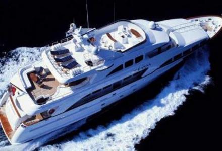 yacht Gitana
