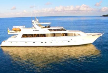 yacht Galilee