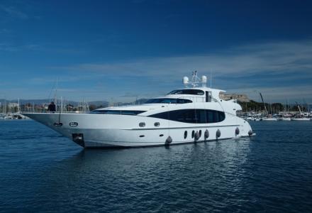 yacht Sea Breeze One