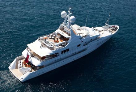 yacht Talisman Maiton