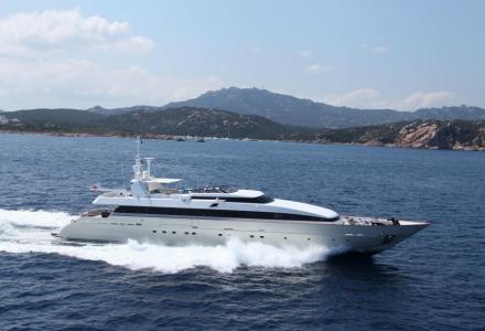 yacht Hemilea