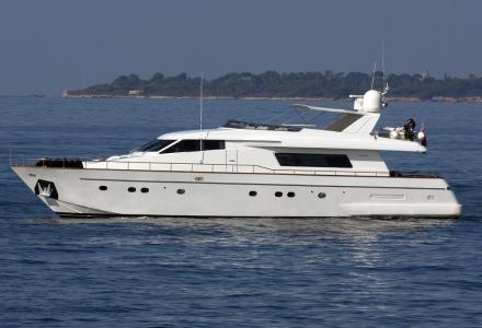 yacht Solal