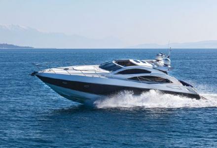 yacht Sunseeker Predator 62