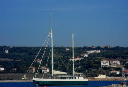 yacht Cosmoledo