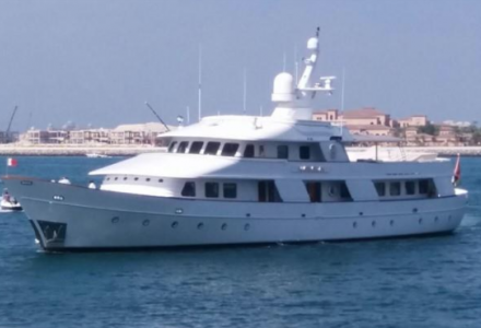 yacht Mashallah