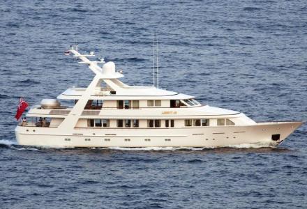 yacht Corinthian