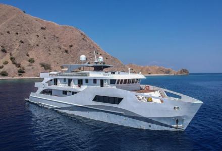 yacht Gaia Love